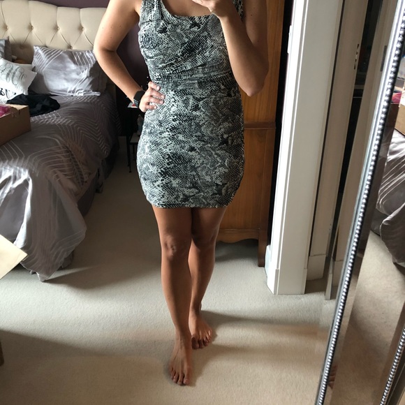 Express Bodycon Wrap Dress - Picture 8 of 8